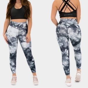 Vitality Balance Athletica OG Cloud Leggings